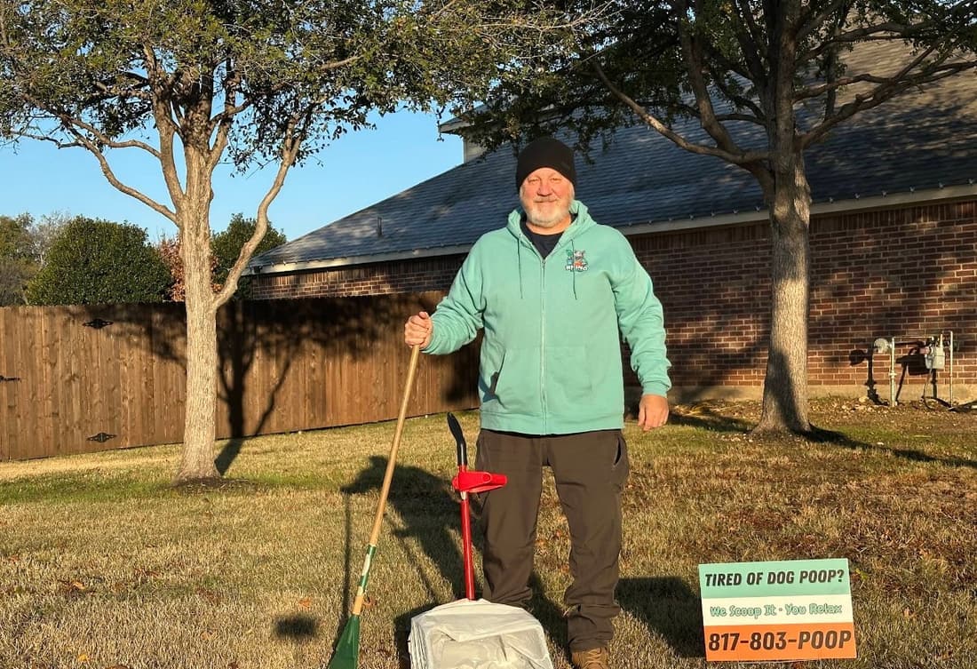 Rhino Scoop dog waste removal service in a clean South Grand Prairie, Texas backyard